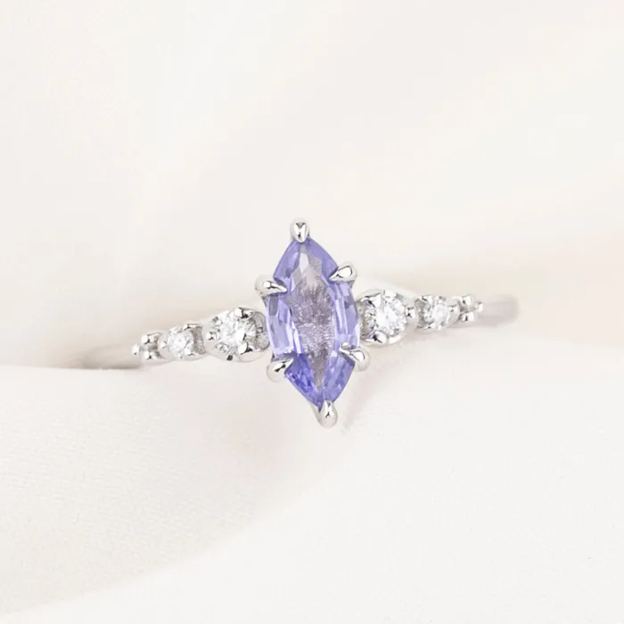 Estel Fleur Ring 061 Blue Lavender Sapphire 14K White Gold One of a kind Envero Jewelry Rings Estel Fleur Ring 061 Blue Lavender Sapphire 14K White Gold One of a kind Envero Jewelry Rings
