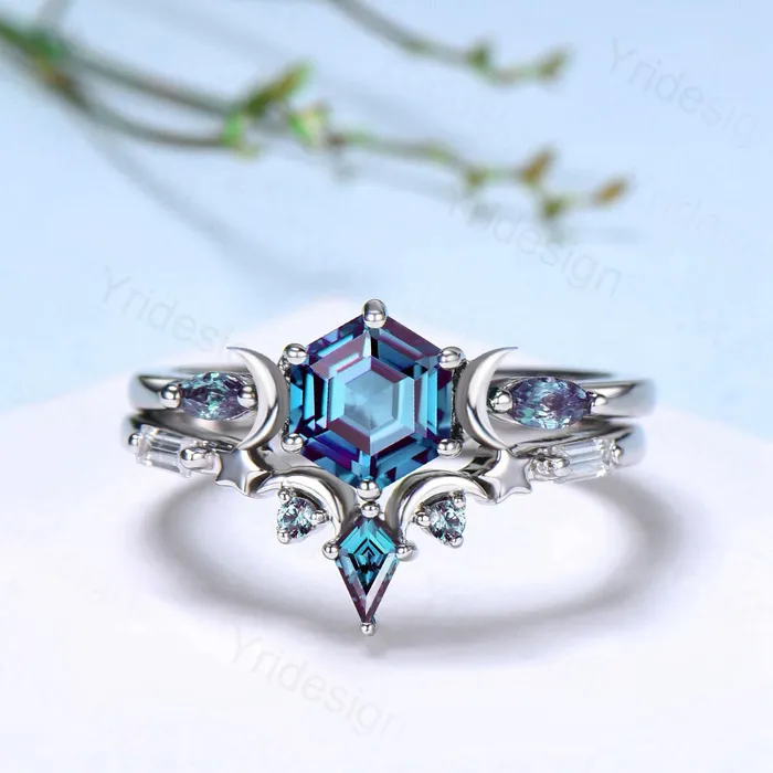 Rings PENFINE Vintage Hexagon Cut Alexandrite Engagement Ring Set Promise Ring June birthstone Gift For Her Cluster Emerald Bridal Set Moon Star Ring Rings PENFINE Vintage Hexagon Cut Alexandrite Engagement Ring Set Promise Ring June birthstone Gift For Her Cluster Emerald Bridal Set Moon Star Ring